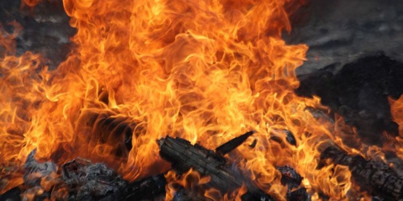 mơ thấy lửa cháy đánh số mấy